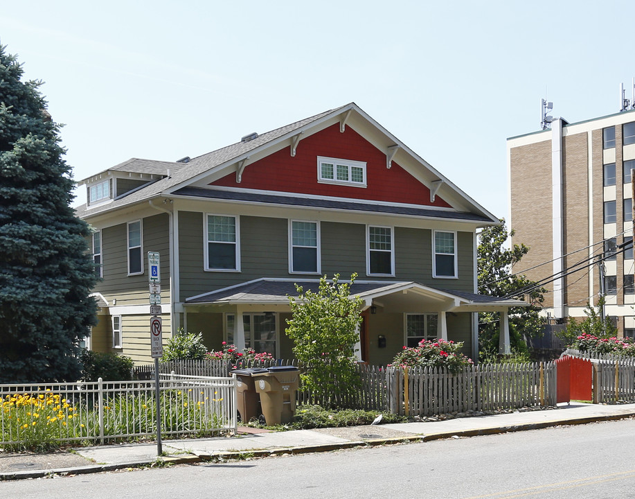 1644 Clinch Ave in Knoxville, TN - Building Photo