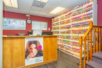 182 Ferry St in Newark, NJ - Foto de edificio - Building Photo