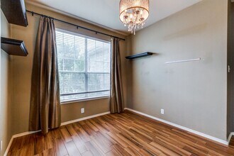 9007 Burnt Peak in Helotes, TX - Building Photo - Building Photo