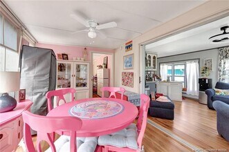 976 Nettles Blvd in Jensen Beach, FL - Building Photo - Building Photo