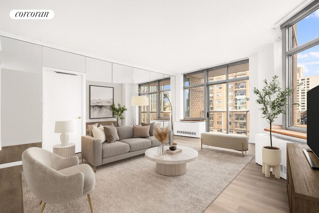 188 E 64th St in New York, NY - Building Photo