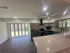 6105 Rayburn Ct in Fort Worth, TX - Building Photo - Building Photo