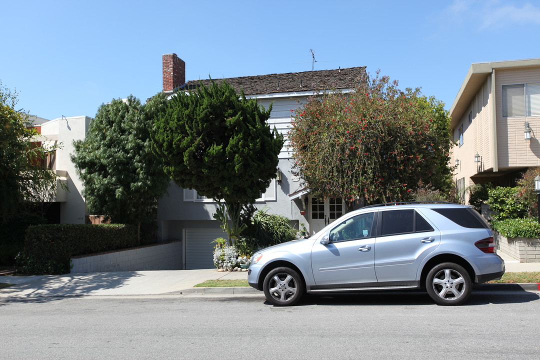 1032 18th St in Santa Monica, CA - Foto de edificio