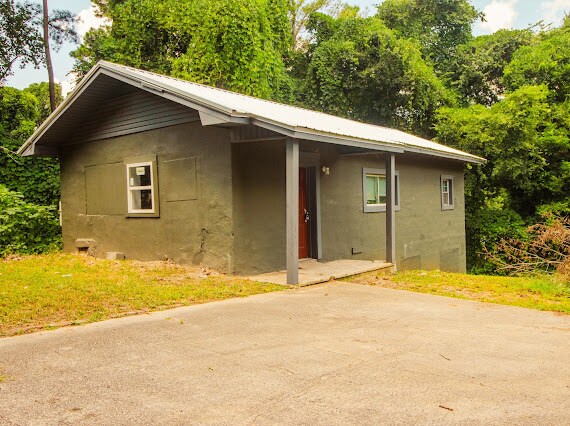 property at 1206 15th St