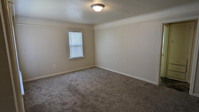 1038 Howard St SE in Salem, OR - Building Photo - Building Photo