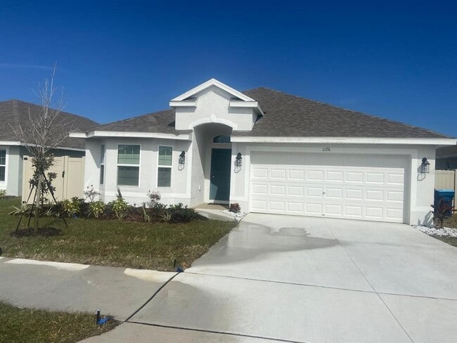 1176 Citrus Landings Blvd in Davenport, FL - Building Photo - Building Photo