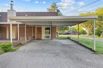 1519 Everitt St in Navasota, TX - Building Photo - Building Photo