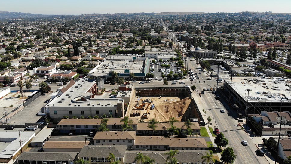 1536 S Del Mar Ave in San Gabriel, CA - Building Photo