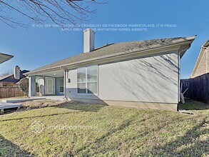 512 Hidden Meadow Ct in Desoto, TX - Building Photo - Building Photo
