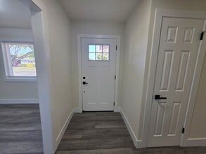 1418 Cypress Ave in Modesto, CA - Building Photo - Building Photo