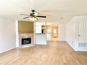 416 Lead Creek Dr in Fort Worth, TX - Building Photo - Building Photo