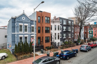310 M St NW in Washington, DC - Foto de edificio - Building Photo