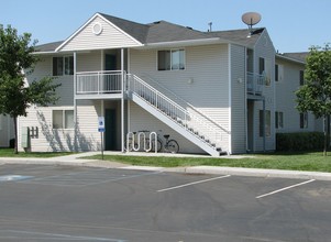 Northparke Apartments in Mountain Home, ID - Building Photo - Building Photo