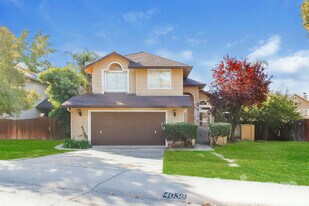 4038 Diane Dr in Antelope, CA - Building Photo