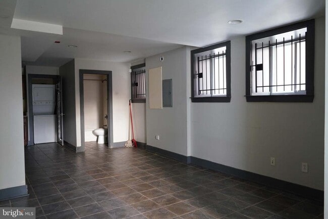 1512 N 17th St in Philadelphia, PA - Foto de edificio - Building Photo