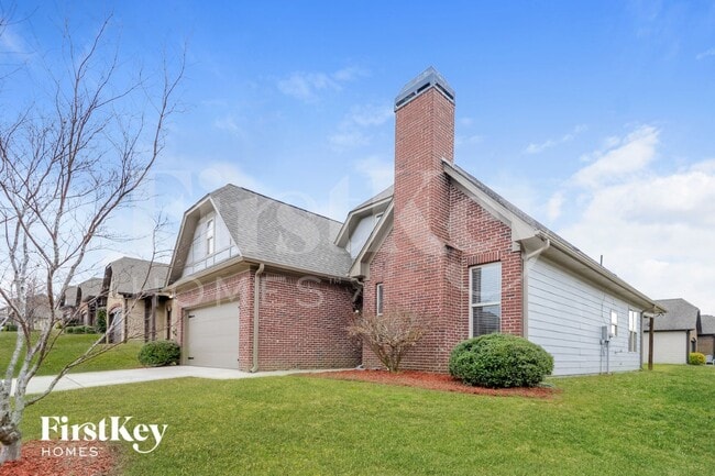 1000 Medinah Dr in Calera, AL - Foto de edificio - Building Photo