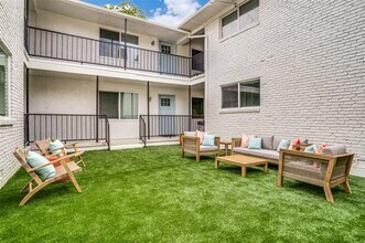 5444 Gaston Ave in Dallas, TX - Building Photo - Building Photo