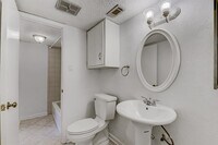 1516 Bay Area Blvd photo'