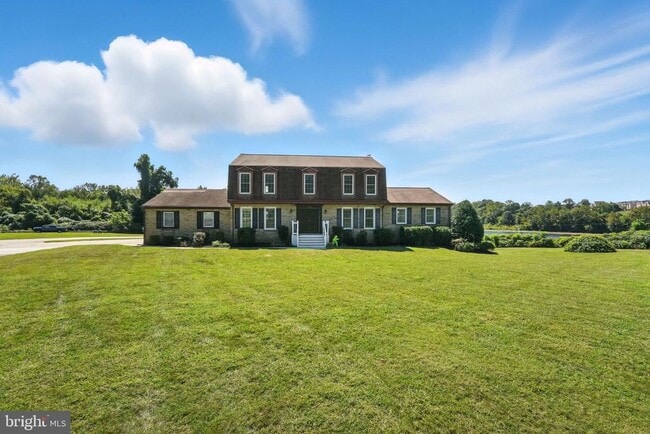 10719 Old Colchester Rd in Lorton, VA - Building Photo - Building Photo