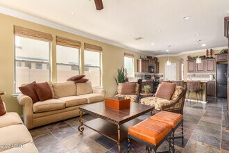 18533 Verdin Rd in Goodyear, AZ - Building Photo - Building Photo