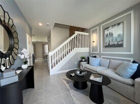 680 SE 13th Ct in Homestead, FL - Building Photo