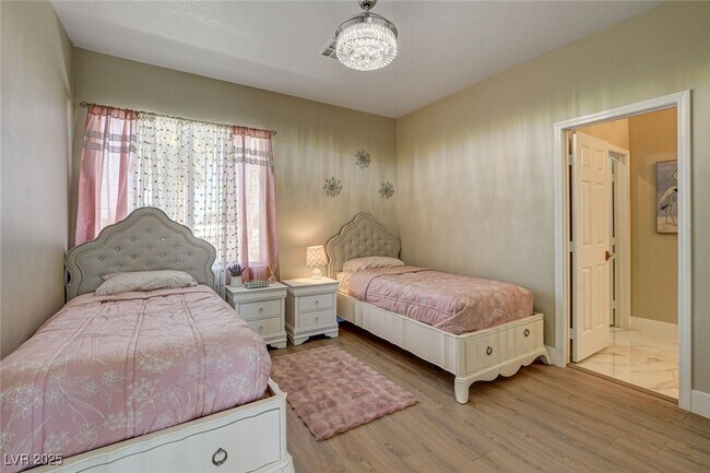 property at 10550 Patrington Ct