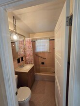 210 Kenilworth Dr in Rockford, IL - Building Photo - Building Photo
