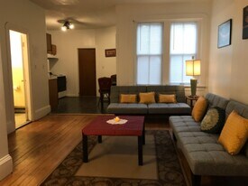 32 Cunard St in Boston, MA - Building Photo