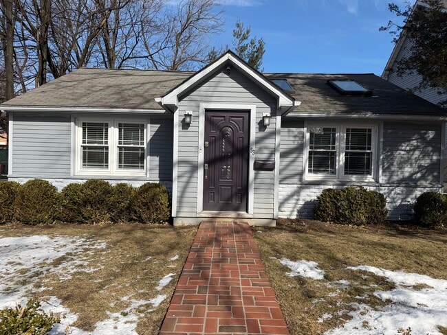 property at 53 Morris St