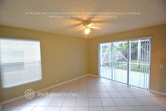1081 Fairfax Cir W in Boynton Beach, FL - Building Photo - Building Photo