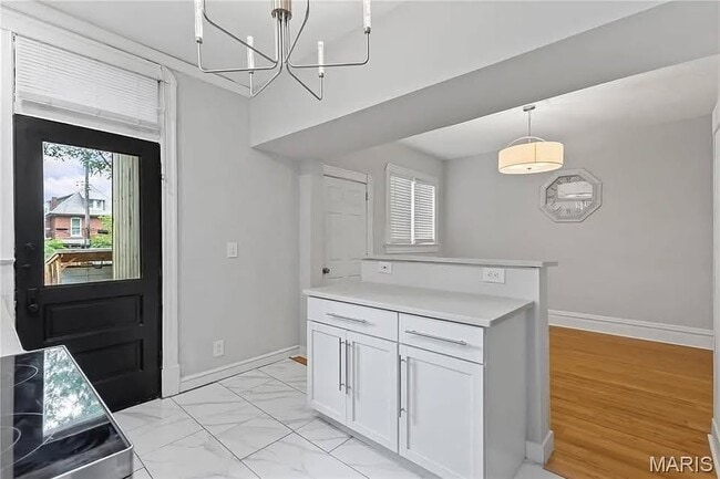 4237 Shenandoah Ave in St. Louis, MO - Building Photo - Building Photo