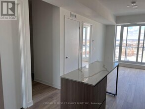 20 All Nations Dr in Brampton, ON - Building Photo - Building Photo