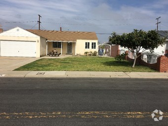 property at 8819 Kittyhawk Ave