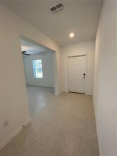 36443 Flats St in Zephyrhills, FL - Building Photo - Building Photo