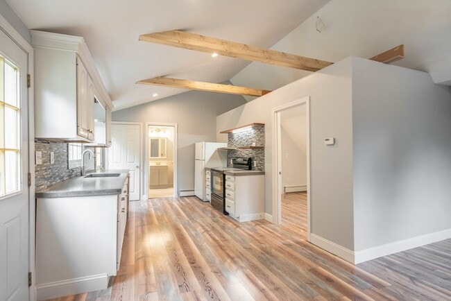 property at 87 Brookfield Rd