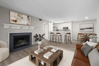 Hamilton Ridge in Raleigh, NC - Foto de edificio - Building Photo