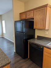 2855-2885 5th St in Trenton, MI - Building Photo - Building Photo