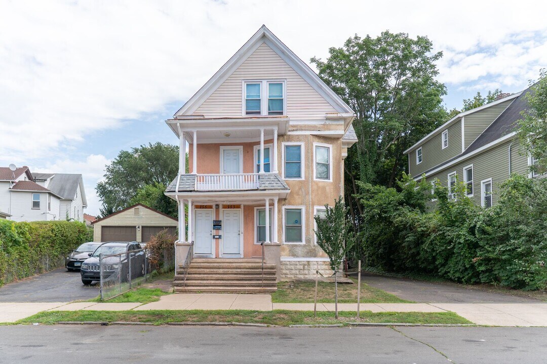 255 County St in New Haven, CT - Building Photo