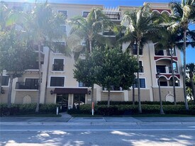 2401 N Ocean Blvd in Fort Lauderdale, FL - Building Photo