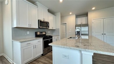 128 Cedar Ln in Dawsonville, GA - Building Photo - Building Photo