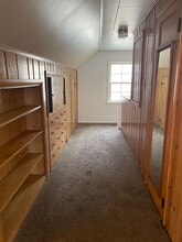 4913 E 86th St in Garfield Heights, OH - Foto de edificio - Building Photo