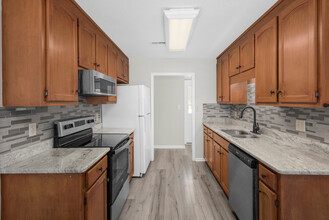 2515 Pioneer Rd SW in Huntsville, AL - Building Photo - Building Photo