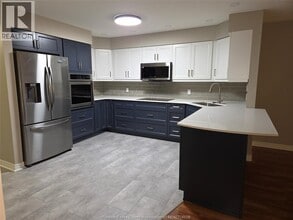 391 Jason Ct in Tecumseh, ON - Building Photo - Building Photo