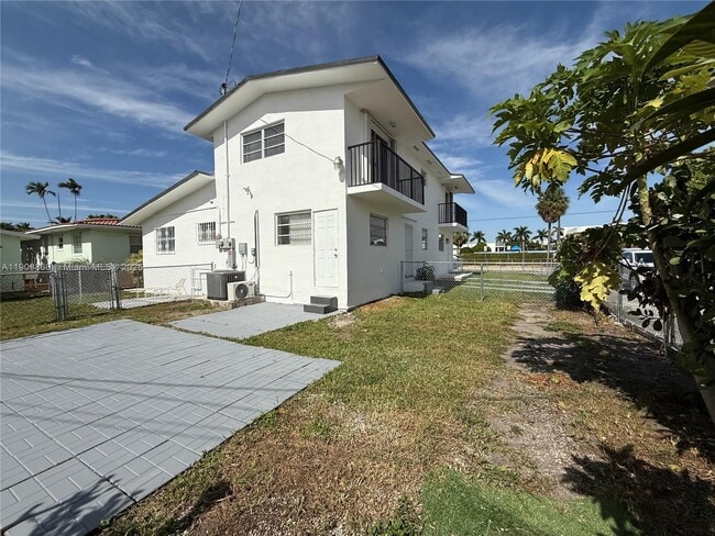 3200 SW 88th Pl in Miami, FL - Building Photo - Building Photo