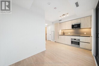 35 Parliament St in Toronto, ON - Building Photo - Building Photo