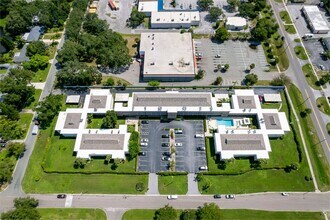 6100 12th St S in St. Petersburg, FL - Building Photo - Building Photo