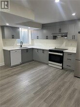 55 Fairey Cres in Hamilton, ON - Building Photo - Building Photo