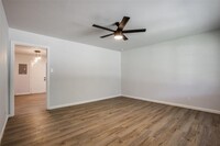 3125 Sheridan Dr in Garland, TX - Building Photo - Building Photo