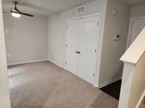 183 Presidents Pointe Ave in Ranson, WV - Building Photo - Building Photo