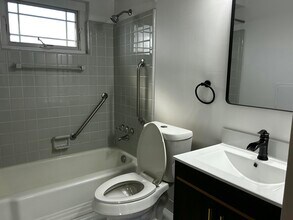 1641 Fairview Ave in Royal Oak, MI - Building Photo - Building Photo